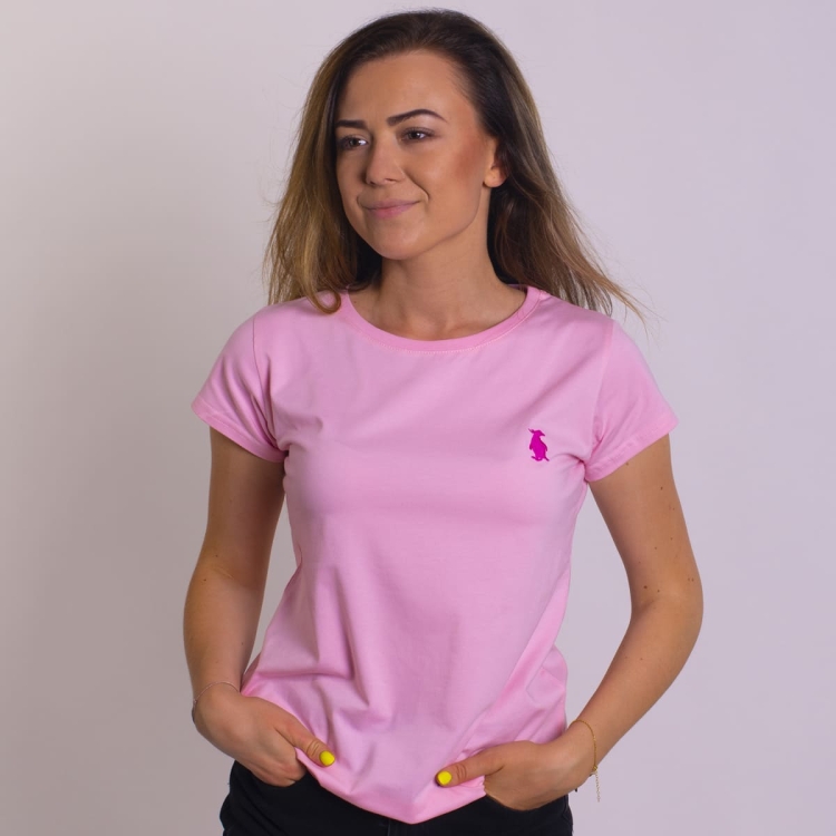 PinkWin-Wear-damska-koszulka-rozowa-basic-z-rozowym-pingwinem.jpg